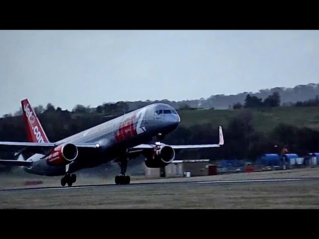 SHORT TAKEOFF Jet2 Boeing 757 at Edinburgh Airport | March 2014