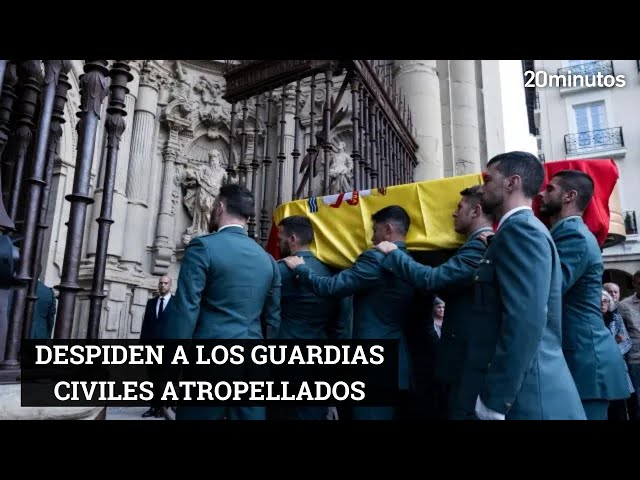 Los guardias civiles atropellados son despedidos entre aplausos