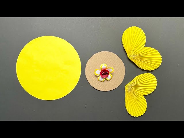 Beautiful Paper Flower Wall Hanging  💛🤍💛 || DIY Paper Flower Wall Decorations || Paper Crafts