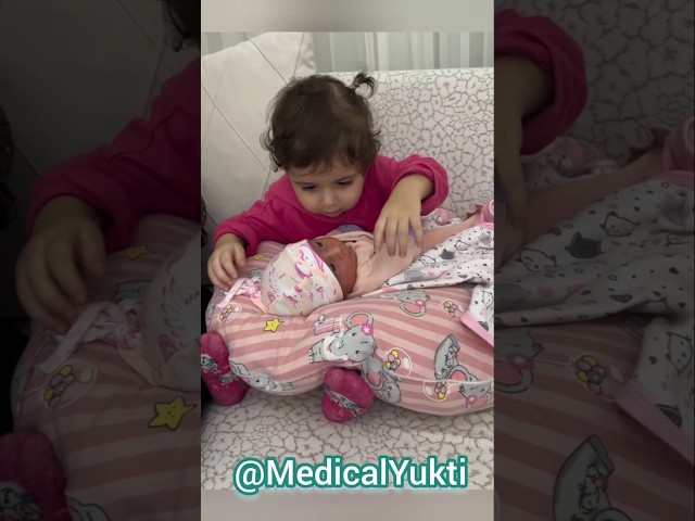 First time meeting a newborn little brother 😍🥰🧑‍⚕️ #cute  #newbornbaby #medicalyukti