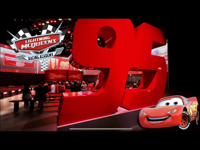 Disney World - Lightning McQueen’s Racing Academy (Hollywood Studios) [4K]