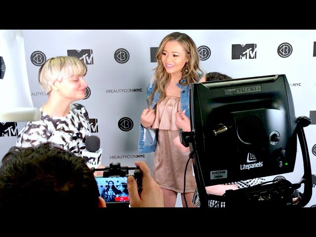 GETTING INTERVIEWED BY MTV AT BEAUTYCON NYC! | HeyItsSarai