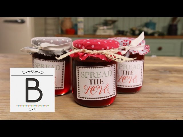 Vintage Wedding Homemade Jam Favours | What's Your Favour S1E1/8