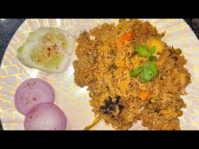 20-Minute Vegetable Peas Pulao Recipe: Quick, Tasty, and Must-Try! Subscribe to @FryDay-cooking Now!