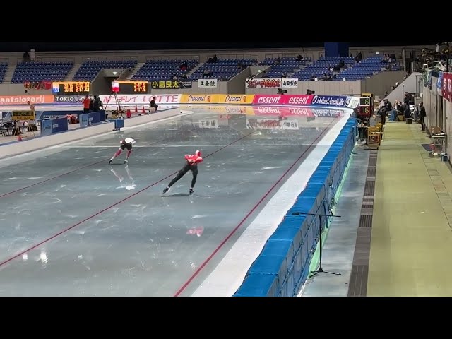 ISU World Cup 1 (2024) - Nagano M-Wave. 5000m Viktor Hald Thorup 6min 25sec.