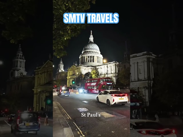 Walking Tour at Saint Paul Cathedral