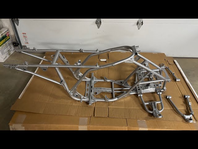 Sandblasting and powder coating Honda 250ex frame part 2