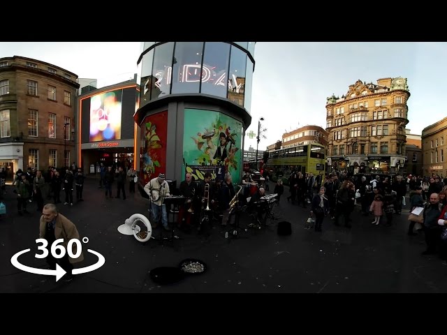 'Police & Thieves' performed by Soznak - festive busking at Newcastle Monument in 360°