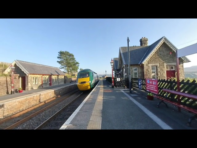 Staycation HST passing through Dent on 2021-09-07 at 1802 in VR180