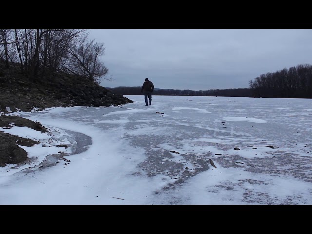 Walking on the Frozen River Loop