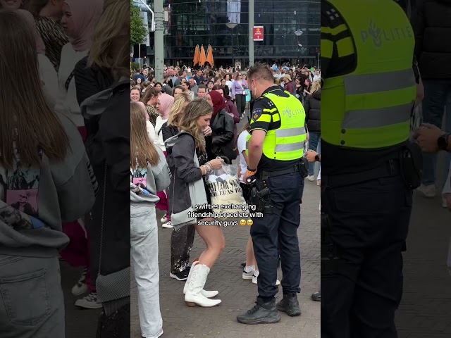 Swifties Share Friendship Bracelets with Security Guards at Taylor Swift Eras Tour! 🎶💖