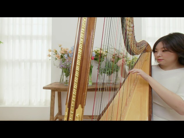 harp playing