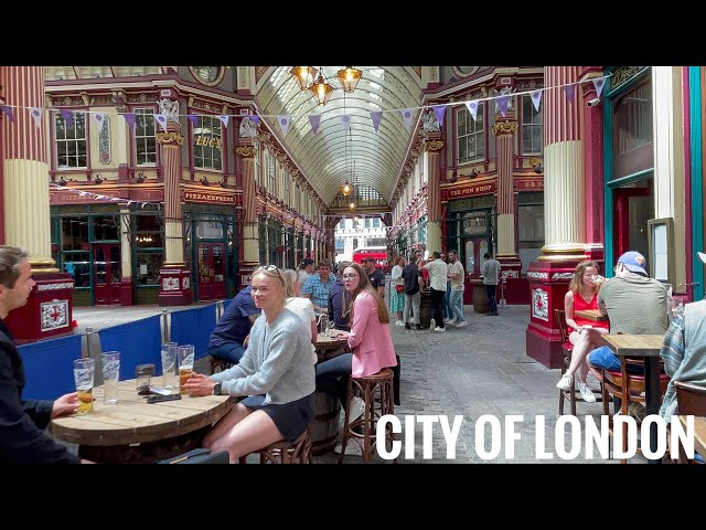 England, City of London Streets walking tour | London's Financial District Relaxing Walk [4K HDR]