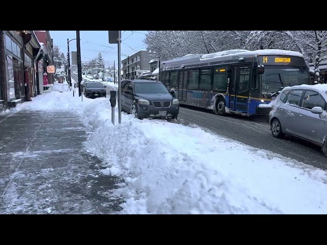 More snow! Massive overnight Snow Dump in Vancouver - Wednesday 21st December 2022 | BCstorm