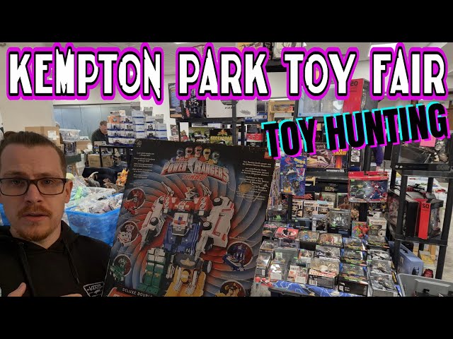 RETRO TOY HUNTING AT KEMPTON PARK TOY FAIR OCTOBER 2024. LETS FIND SOME ACTION FIGURES!