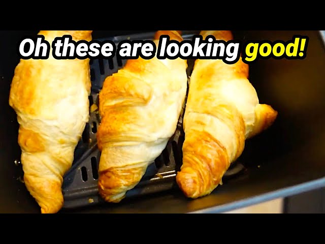 🥐 PERFECT Air Fryer CROISSANTS! from frozen in minutes.... Ninja Foodi Dualzone airfryer recipe