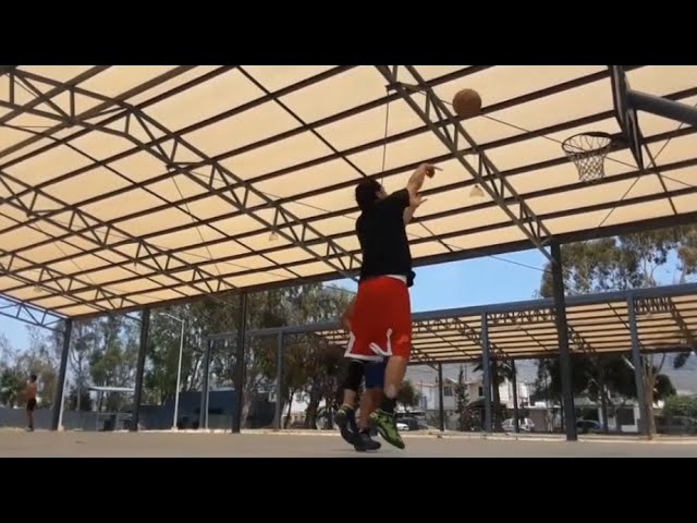 Basquetbol Ensenada - Rafa vs Erick - One on One