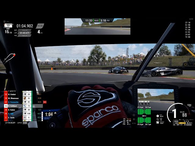 Crew Chief commentates on a reckless backmarker - Assetto Corsa Competizione