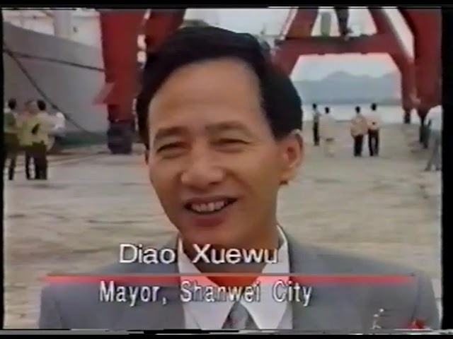 Presenting 'China through Foreigners eyes', CCTV 1995