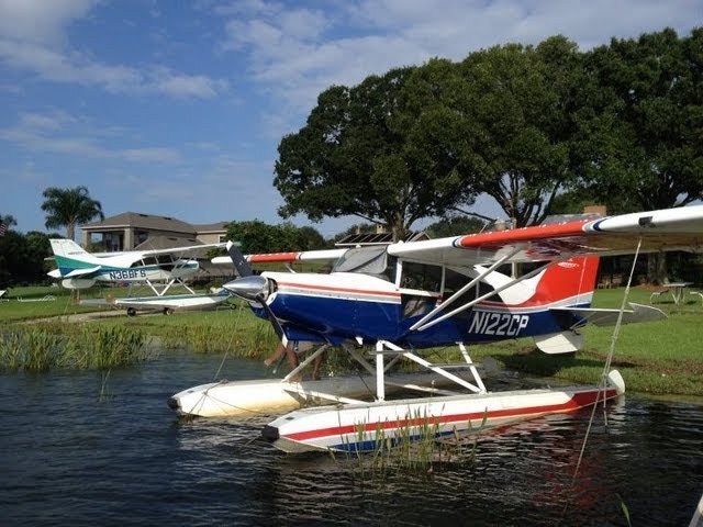 Seaplane flying Florida 2012