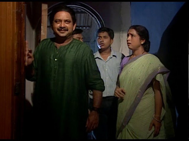 Gahire Paani - Indian Marathi TV Serial - Best Scene - 21 - Suchitra Bandekar, Prasad Oak - Zee TV