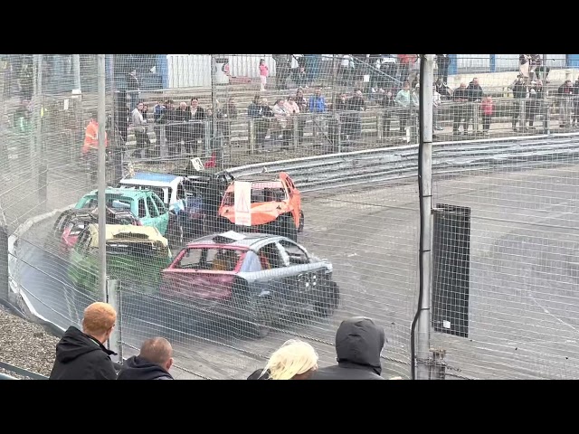 1600 rookie bangers Scottish championship 6-8-22 @ lochgelly raceway