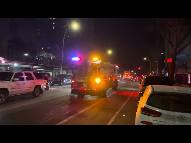 4K 2025: FDNY Tower Ladder 44 (With Q) & Engine 92 Responding To A Possible Fire