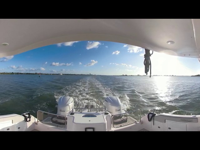 360° view of the ArrowCat 320 stern