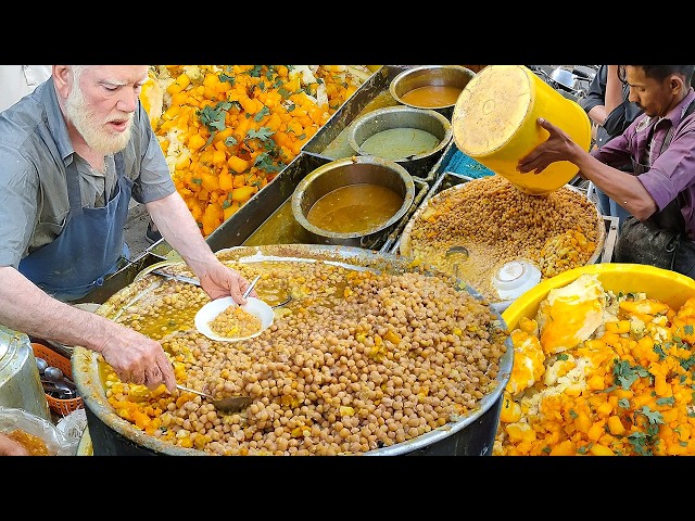 Street Food Walking Tour of Karachi, Pakistan. Shock !  Street Food Video Collection