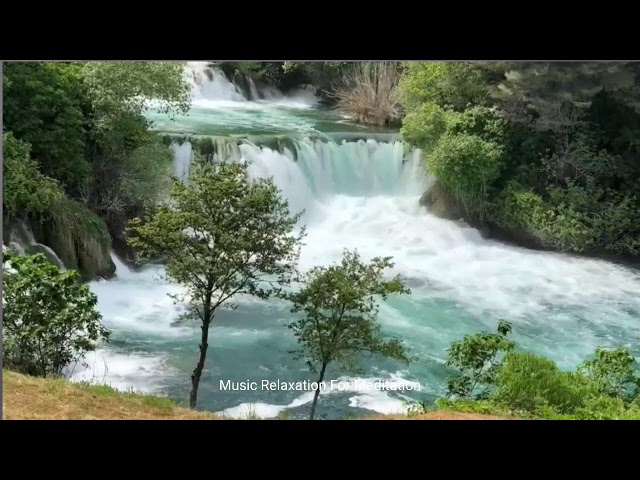 Sleep with the sound of river water and soft piano music, stress-busting relaxation