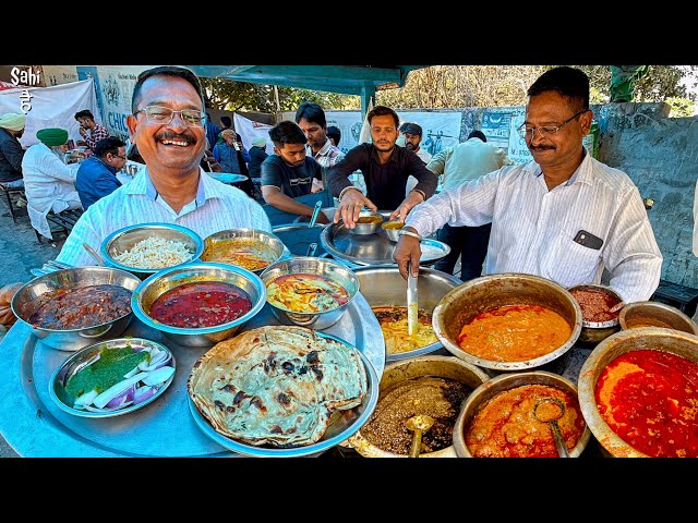 149/- Punjab's Most Wanted Blue Rehri Wala Spl Lunch | Street Food India