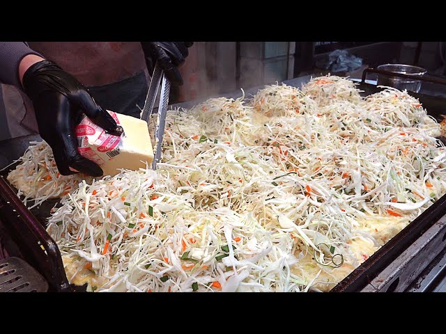 Cabbage bomb! Amazing Monster Toast at the Legendary Toast Shop - Korean street food