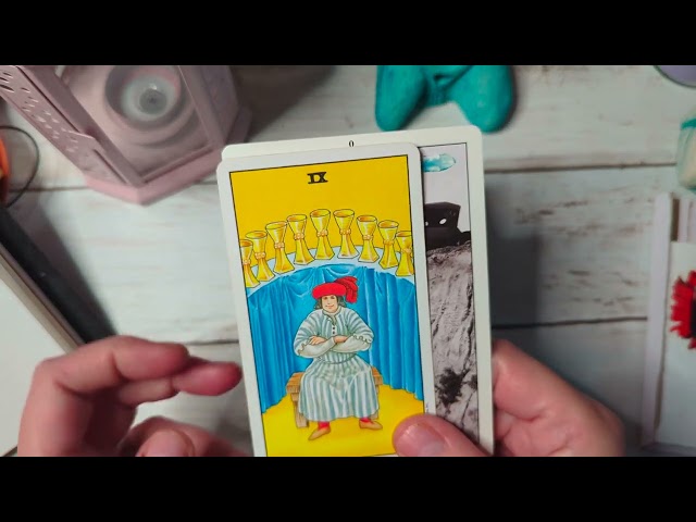 Scarab & Dahlia Tarot #walkthrough by Johanna Waldo