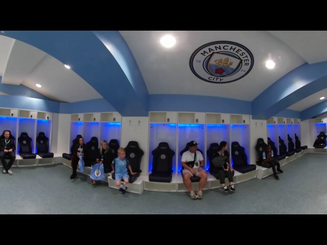 MAN CITY CHANGE ROOM (360)