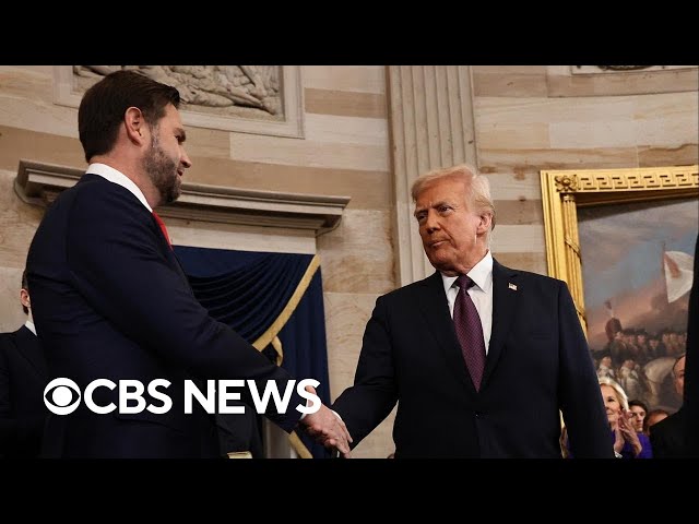 Trump makes entrance at inauguration ceremony