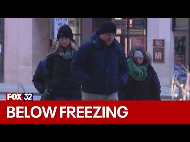 Chicagoans battle bitter cold; warming centers open for refuge