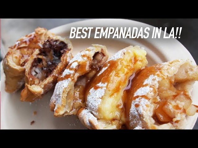 BEST EMPANADAS IN LA!! (360° VR)