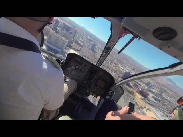 VR180 3D - Las Vegas Strip Helicopter Landing - Full Approach