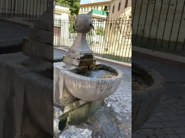 Guess the name of this #Fountain in #Rome! #Shorts