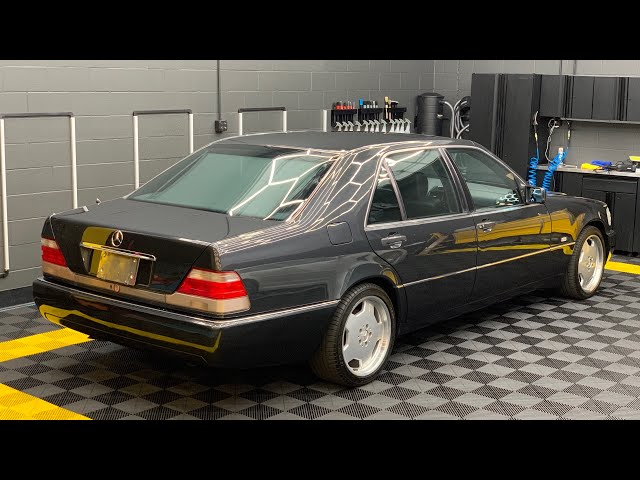 1993 Mercedes 600 SEL Detail