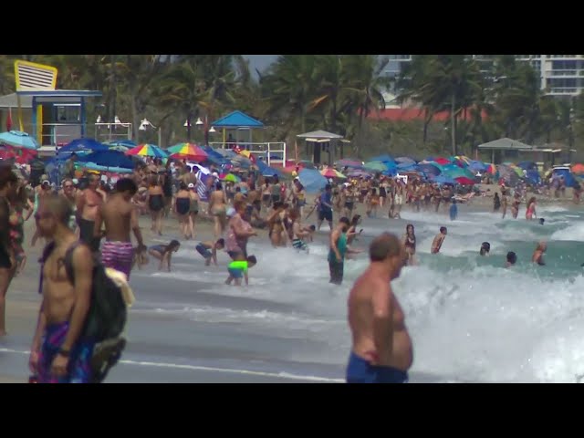 Spring break crowds not avoiding beaches despite COVID-19 outbreak