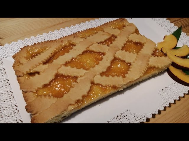 CROSTATA CON CONFETTURA ALLE PESCHE // TART WITH PEACH JAM