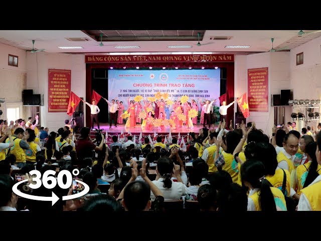 Video 360o - Bài hát: "Như có Bác Hồ trong ngày vui đại thắng" - CLB Tình Người