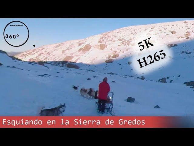 Esquiando en la Sierra de Gredos 5k Realidad Virtual calidad normal