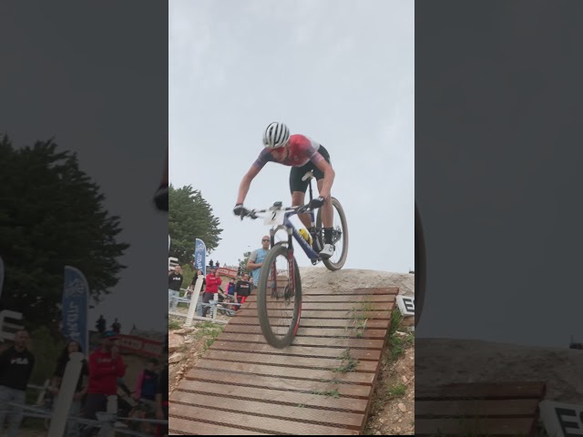 What a fight in Esanatoglia #xco #ciclopromo #rideshimano