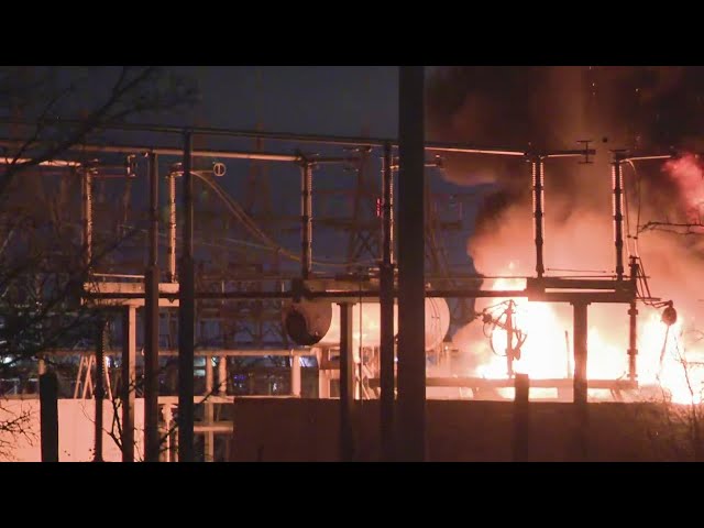 LIVE: Oncor electrical substation catches on fire in Fort Worth