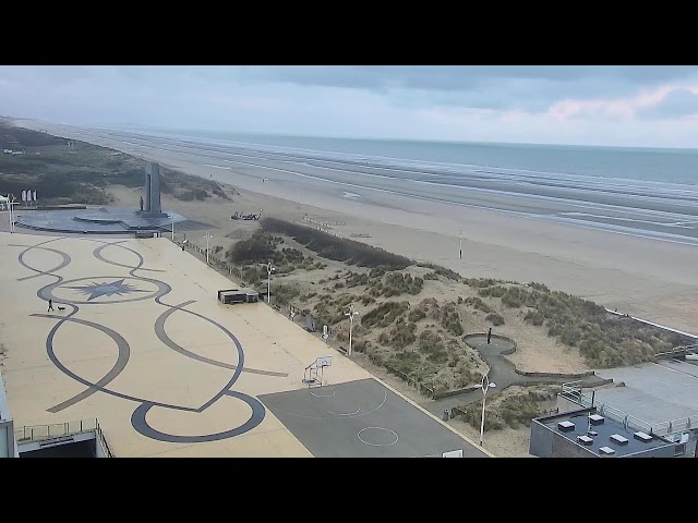 🔴 Live Webcam @ Brasserie Leopold I - De Panne Belgium