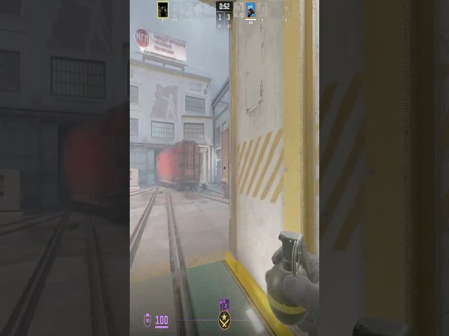 The Luckiest Grenade Throw of My CS2 Career