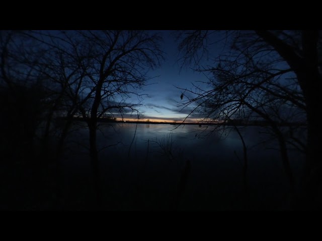 sunset time-lapse on the Missouri River  in Sioux City, Iowa 4/20/19