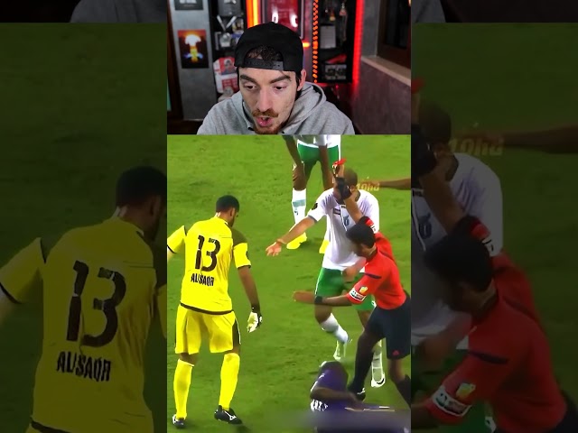 Quando il Portiere Perde il Controllo 😡